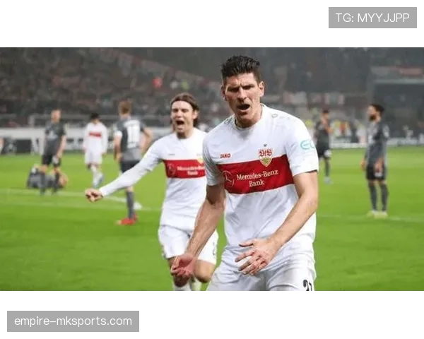 斯图加特凭借独特控球风格斩获德甲赛季首胜，表现令人瞩目