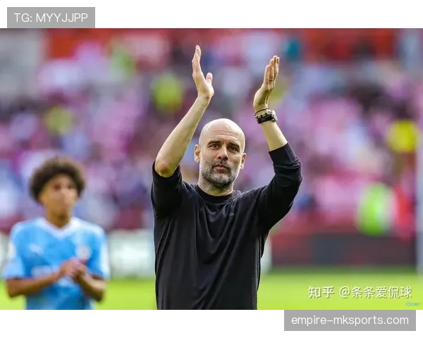 贝尼特斯重返足坛执掌新军，开启执教生涯新篇章