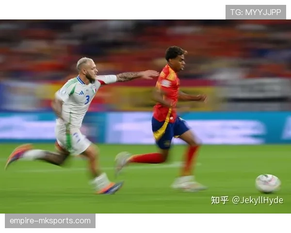 荷兰队公布新阵容，青春风暴助力冲击欧洲杯