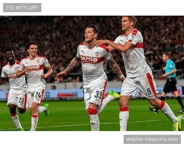 莱比锡足球队在新赛季中的表现稳健，数据分析显示其竞争力增强。