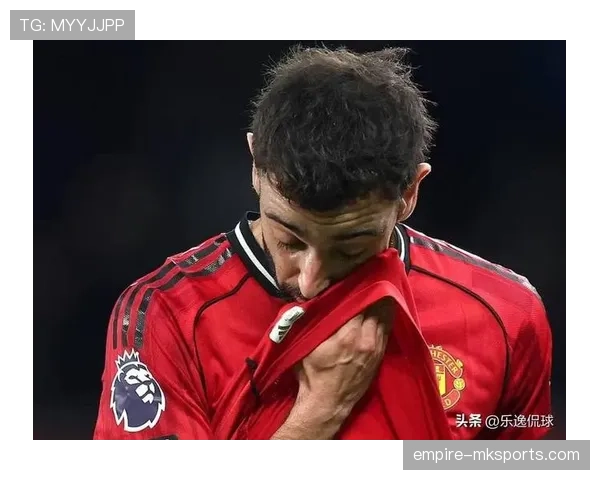 曼联“伪复兴”现象持续，近期表现改善但本质问题仍未解决，对赛季竞争力带来考验